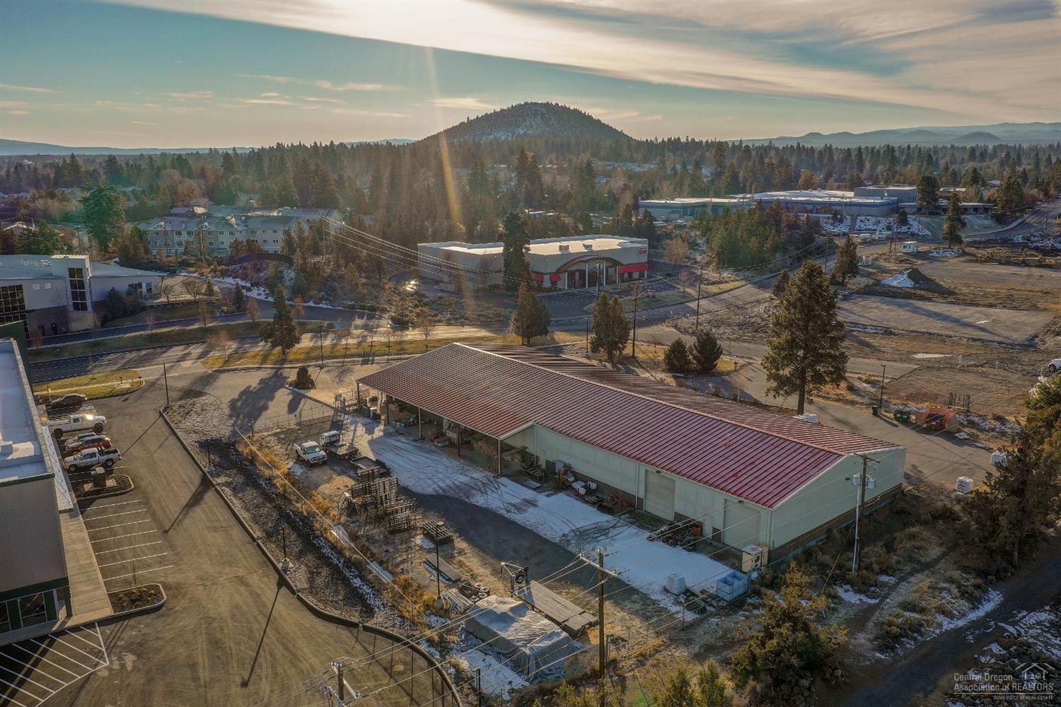 CLAB - Commercial Sale