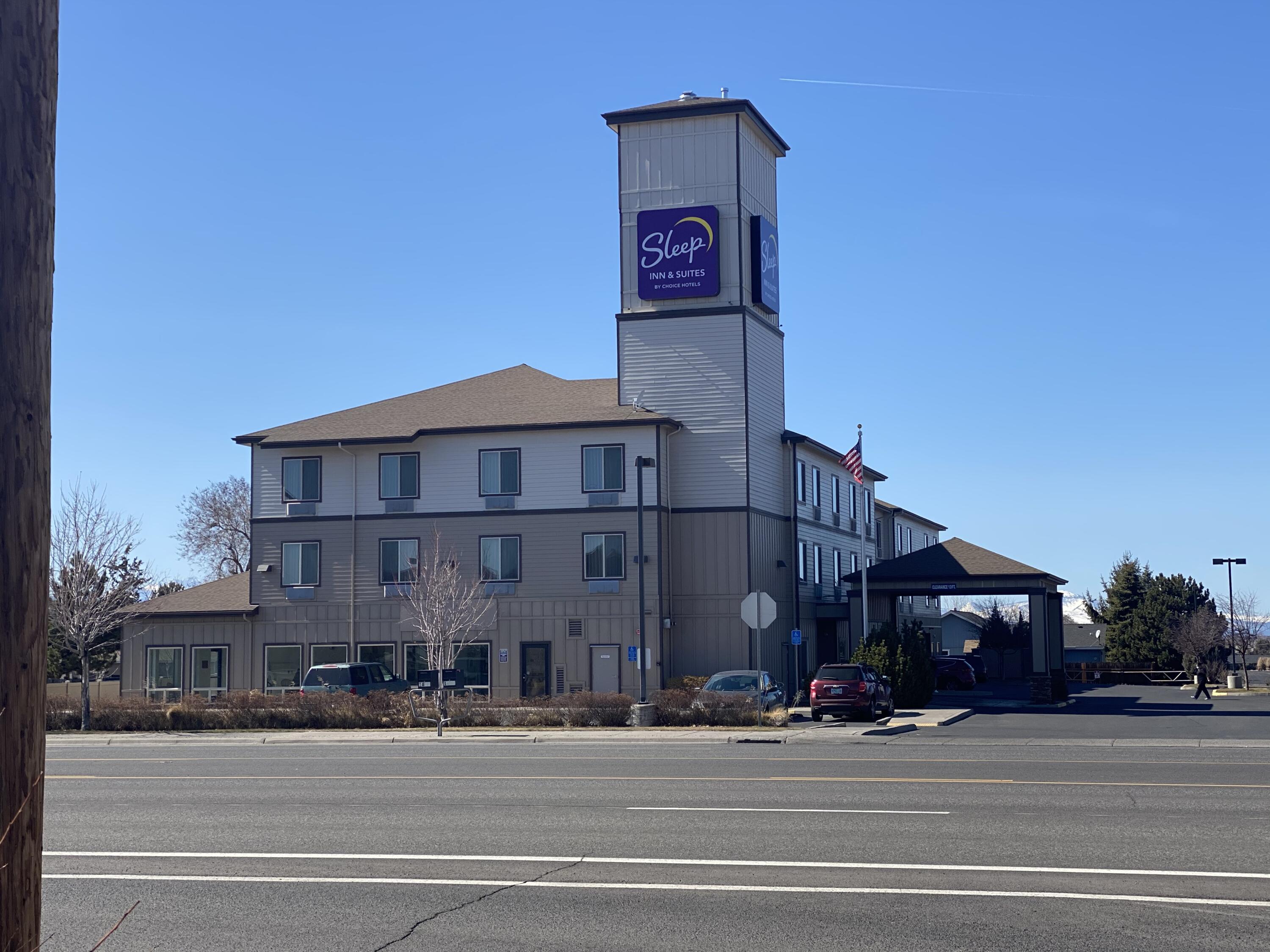 CLAR - Commercial Sale