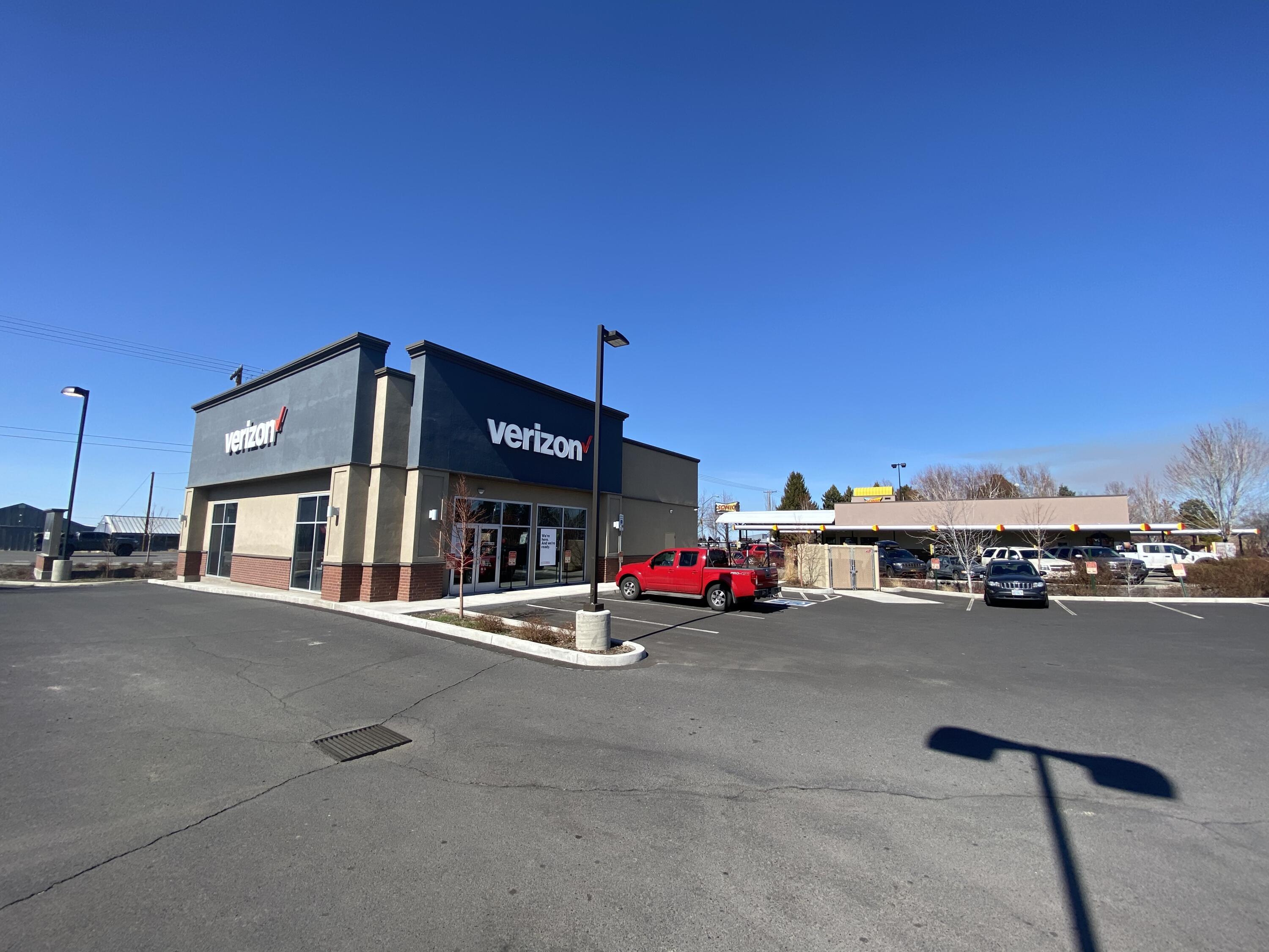 CLAR - Commercial Sale