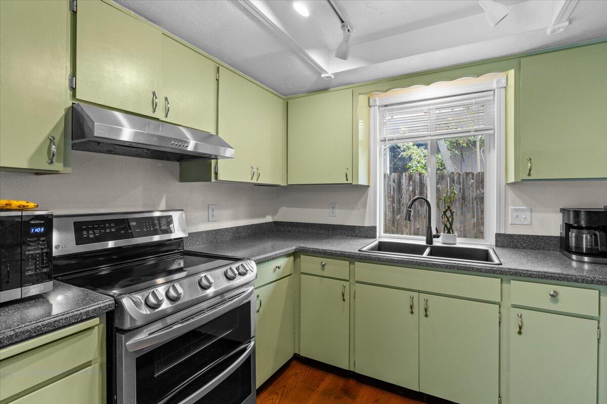 Table Rock View Estates Unit No 1 - Residential