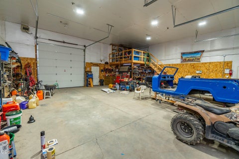Tiny photo for 15533 Emerald Drive, La Pine, OR 97739 (MLS # 220225002)