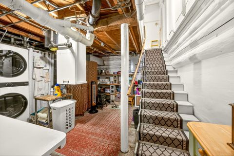 Tiny photo for 645 E California Street, Jacksonville, OR 97530 (MLS # 220217086)