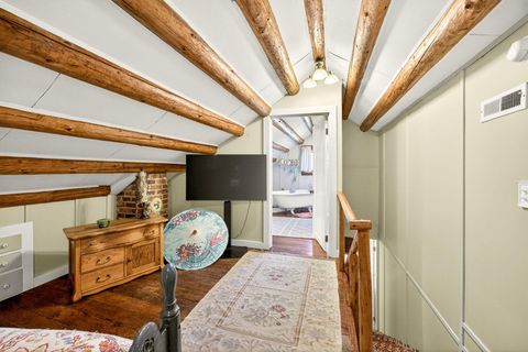 Tiny photo for 645 E California Street, Jacksonville, OR 97530 (MLS # 220217086)