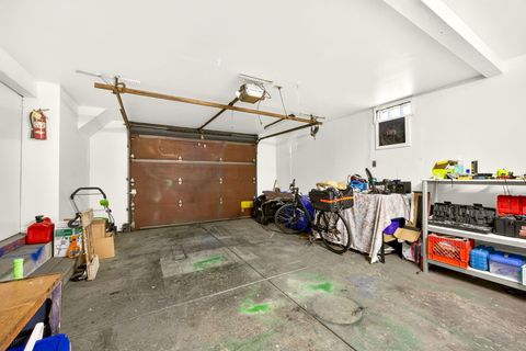 Tiny photo for 645 E California Street, Jacksonville, OR 97530 (MLS # 220217086)