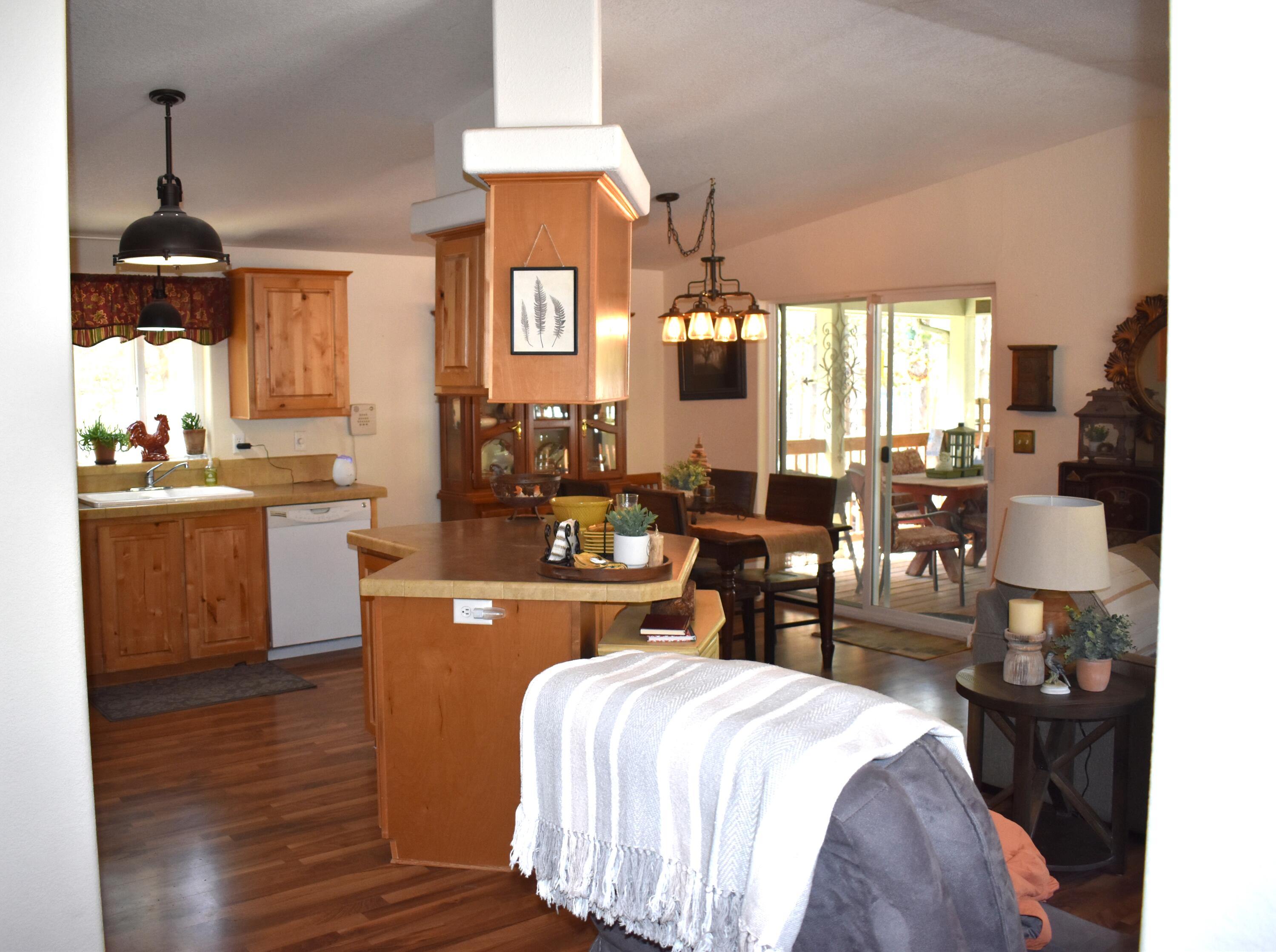 Sun Forest Estates - Residential