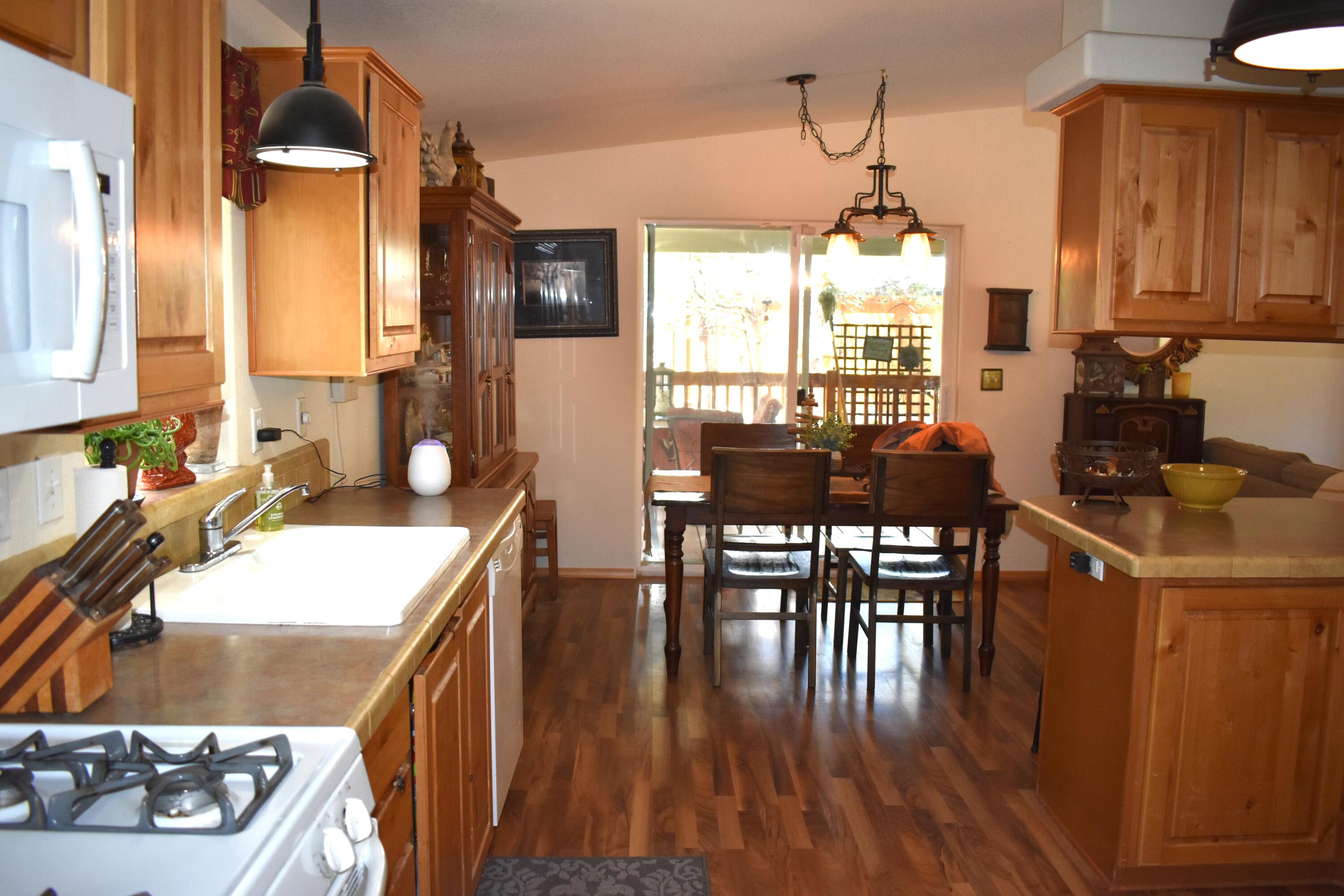 Sun Forest Estates - Residential