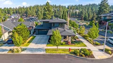 2306 NW Floyd Lane Bend OR 97703
