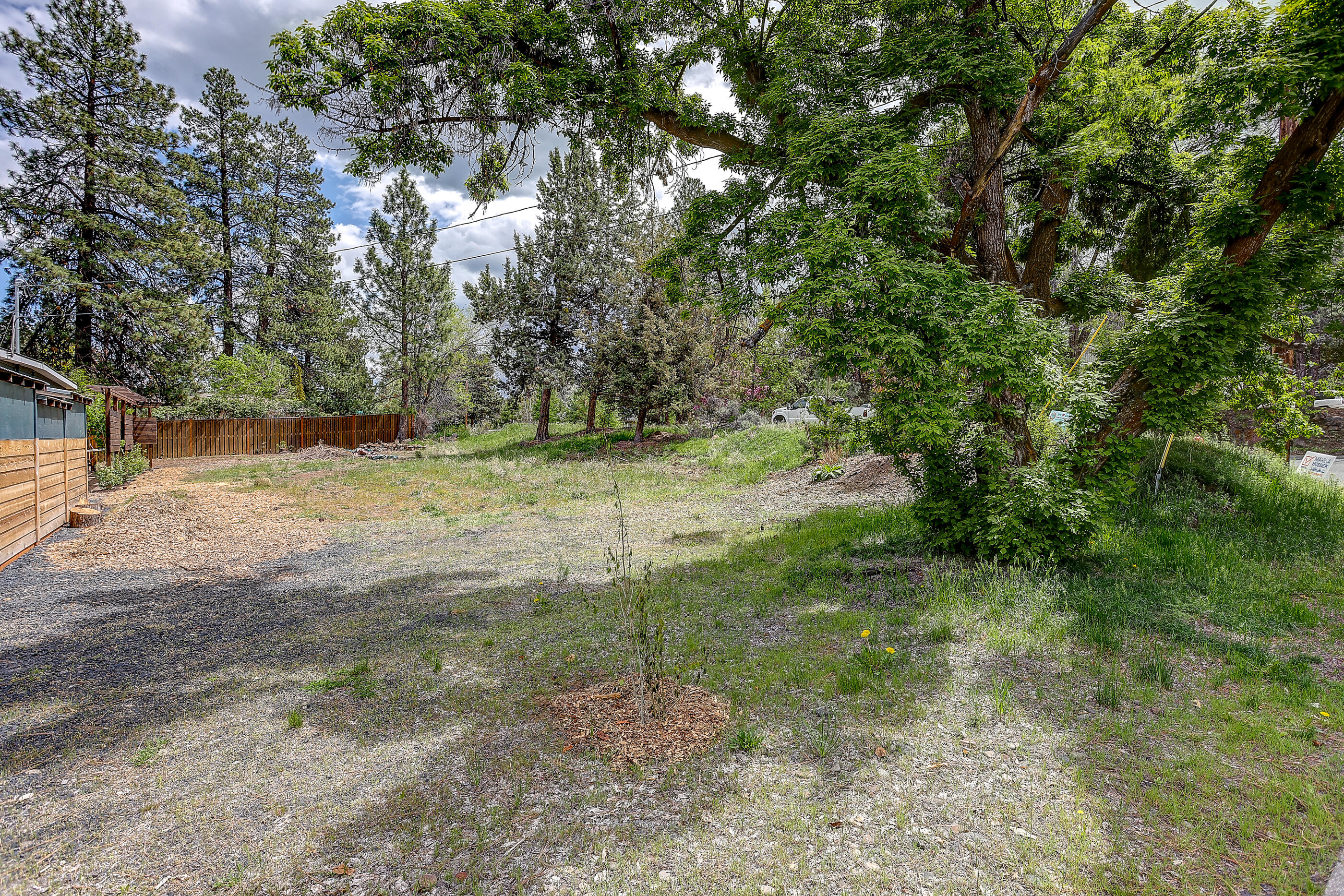 1st Addition Bend Pk - Land