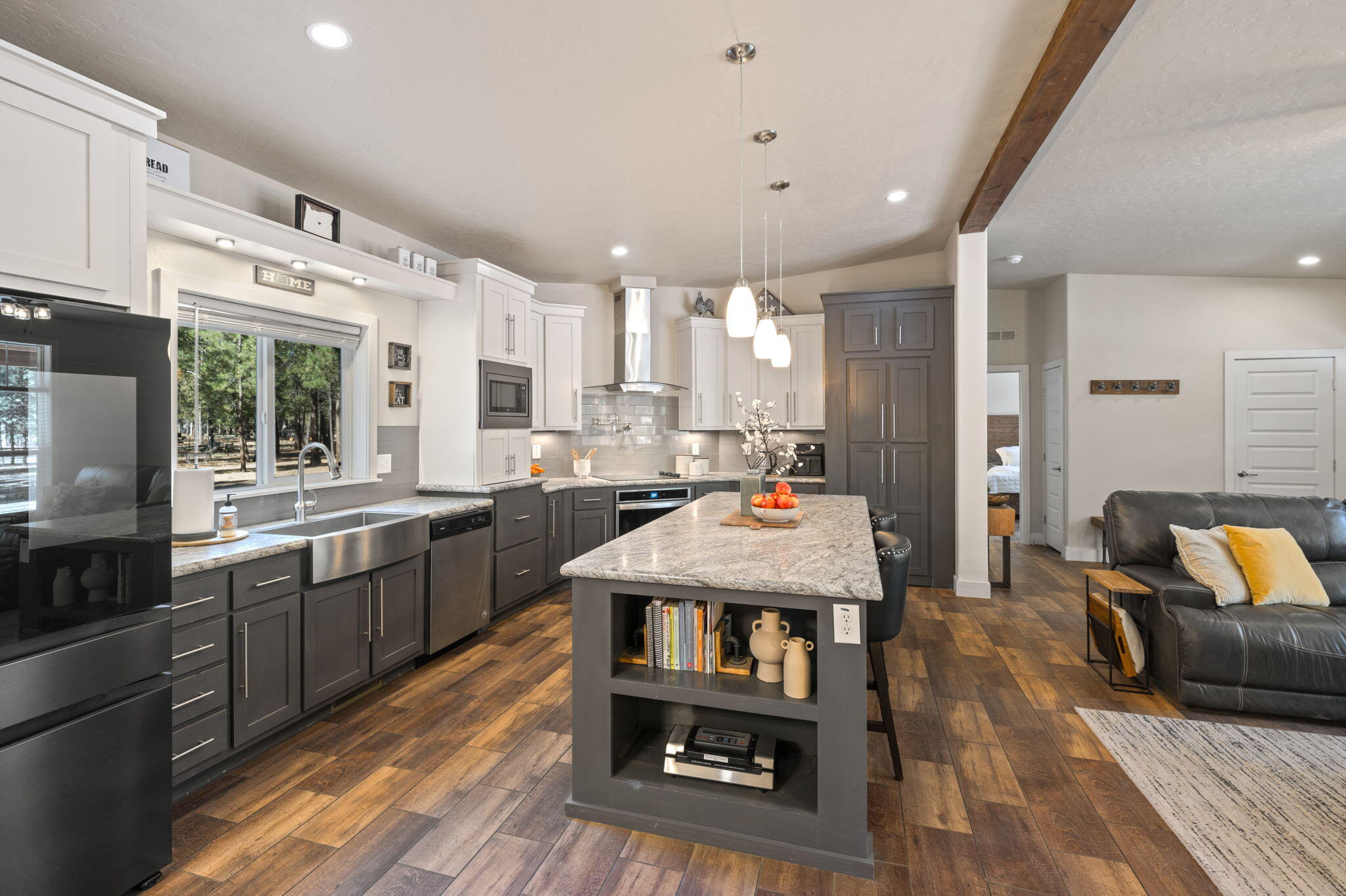 Ponderosa Pines - Residential