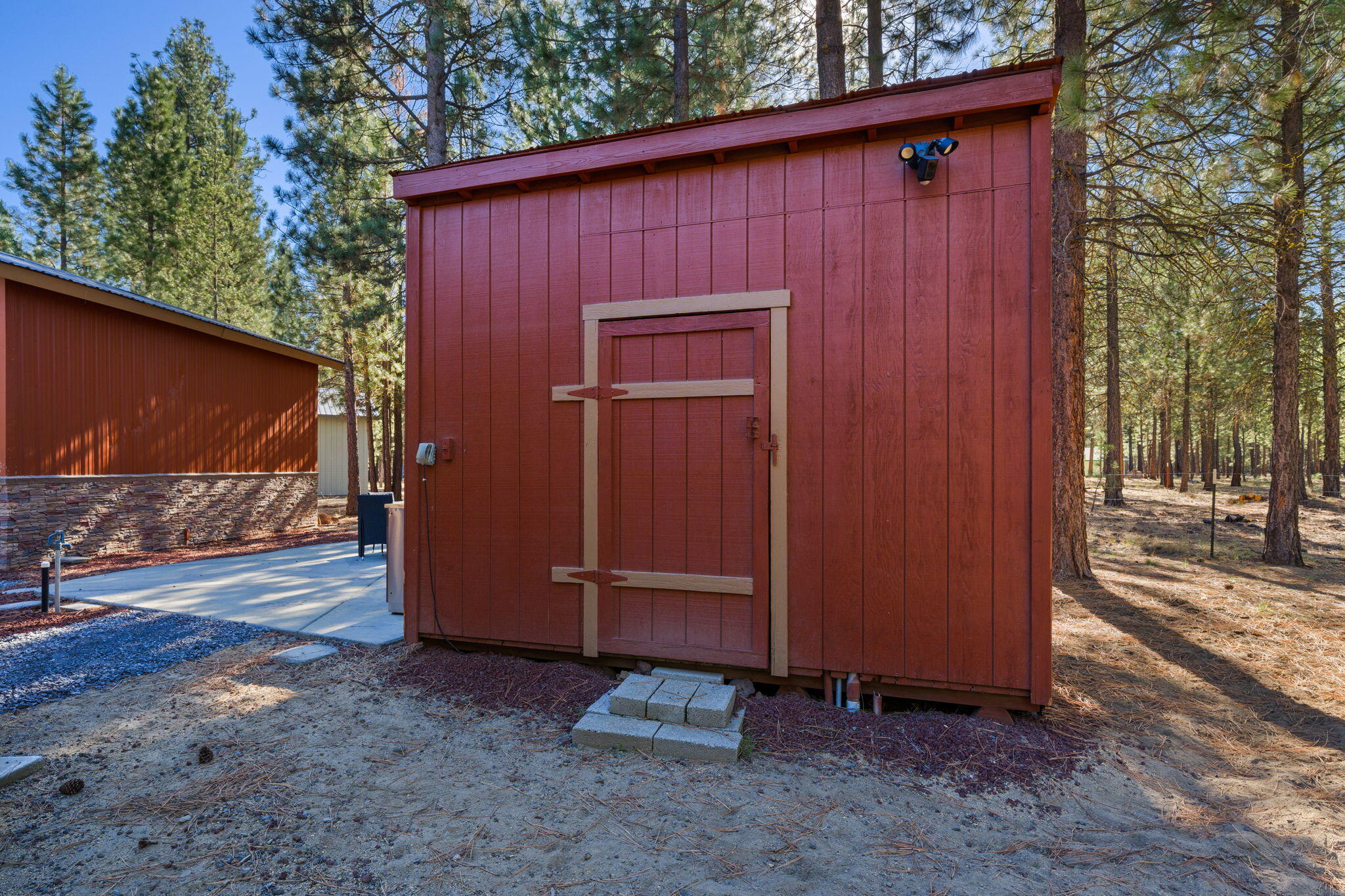 Ponderosa Pines - Residential