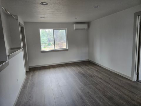 Tiny photo for 16480 Carter Court, La Pine, OR 97739 (MLS # 220209758)