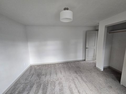 Tiny photo for 16480 Carter Court, La Pine, OR 97739 (MLS # 220209758)