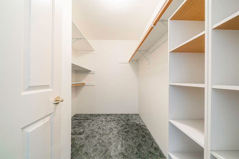 Tiny photo for 1006 Parkdale Avenue, Medford, OR 97501 (MLS # 220219740)