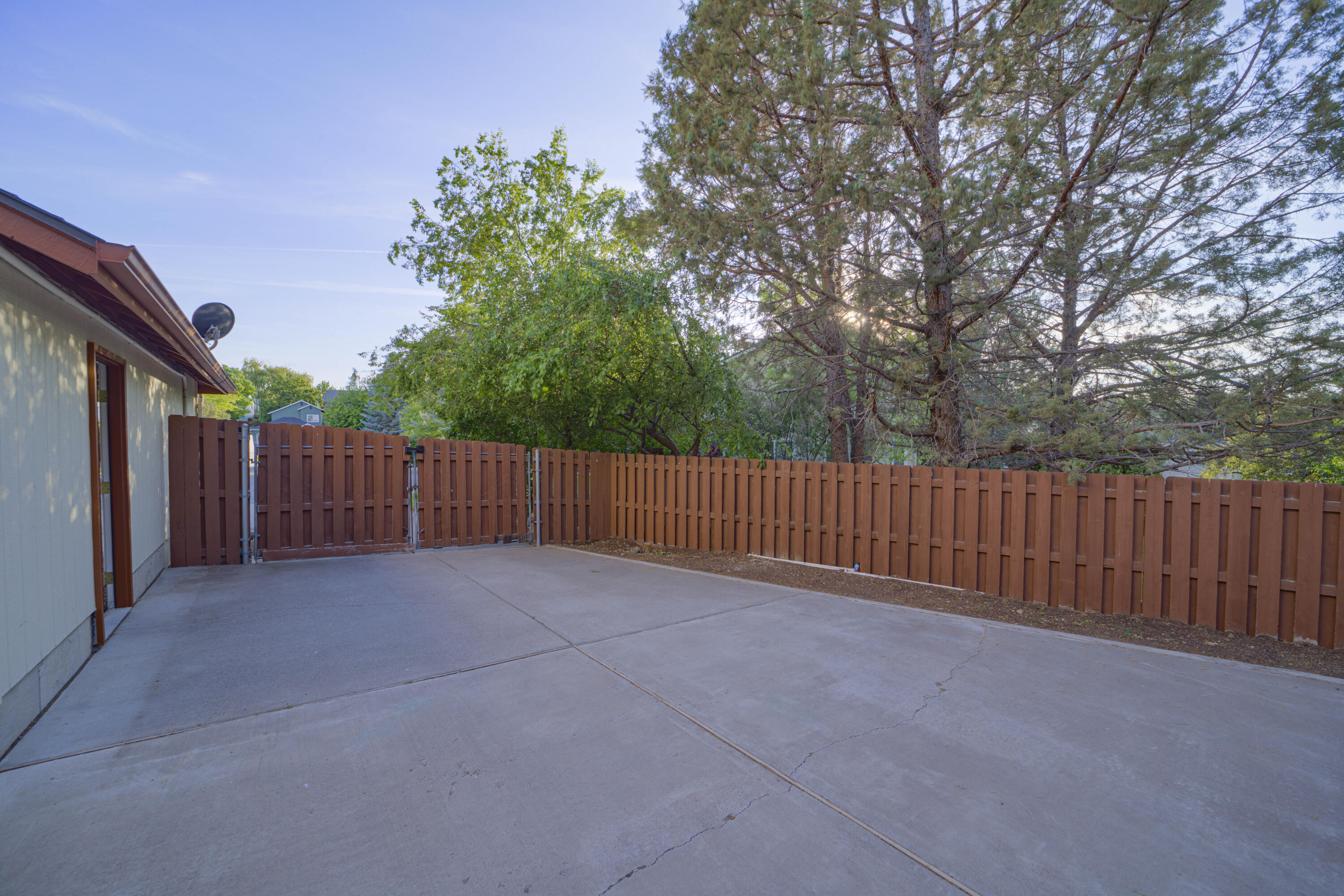 3546 SW Wickiup Court