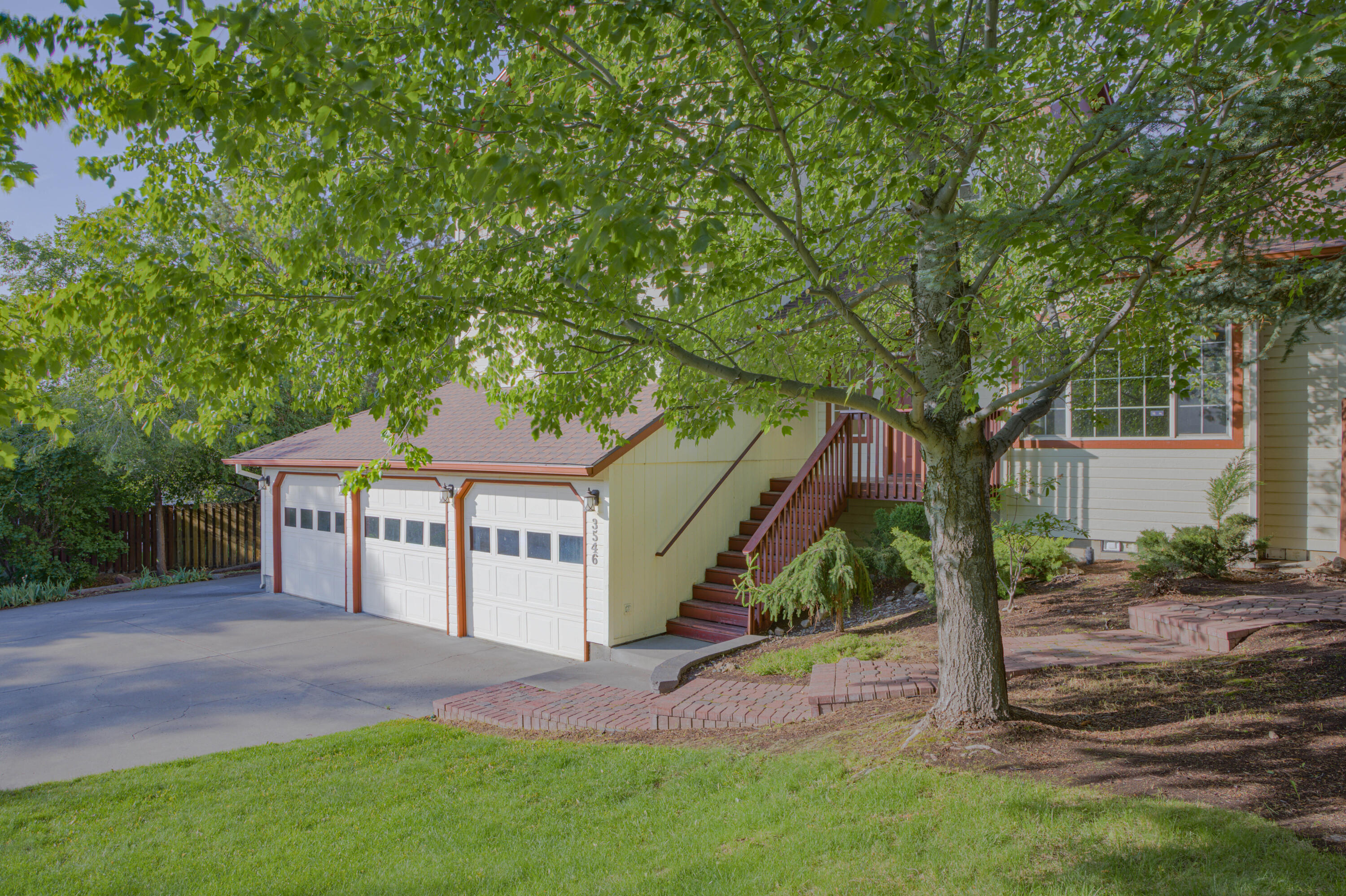 3546 SW Wickiup Court
