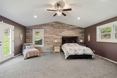 Tiny photo for 18781 E Evans Creek Road, Rogue River, OR 97537 (MLS # 220214903)