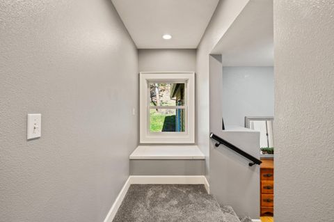 Tiny photo for 18781 E Evans Creek Road, Rogue River, OR 97537 (MLS # 220214903)