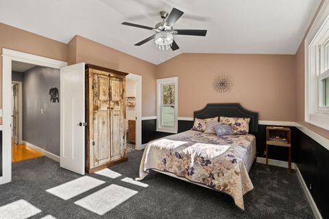 Tiny photo for 18781 E Evans Creek Road, Rogue River, OR 97537 (MLS # 220214903)