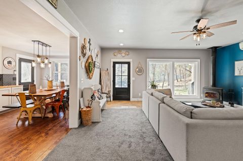 Tiny photo for 18781 E Evans Creek Road, Rogue River, OR 97537 (MLS # 220214903)