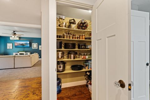 Tiny photo for 18781 E Evans Creek Road, Rogue River, OR 97537 (MLS # 220214903)