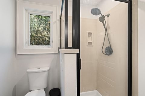 Tiny photo for 18781 E Evans Creek Road, Rogue River, OR 97537 (MLS # 220214903)