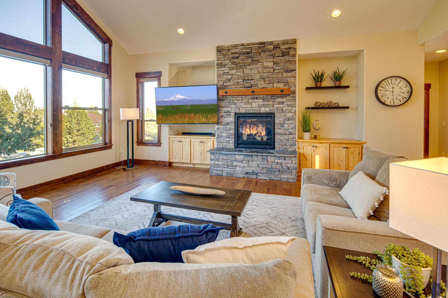 Eagle Crest - Residential