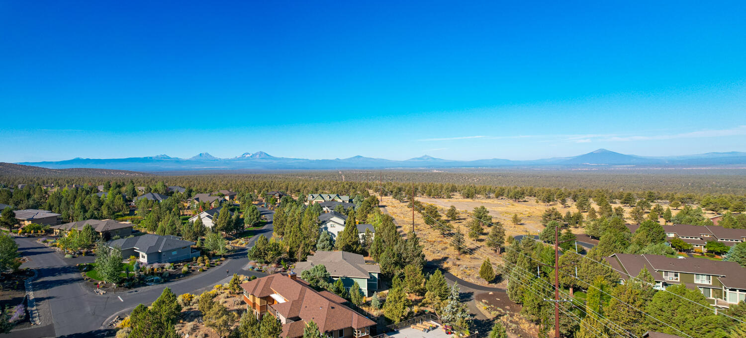 Eagle Crest - Residential