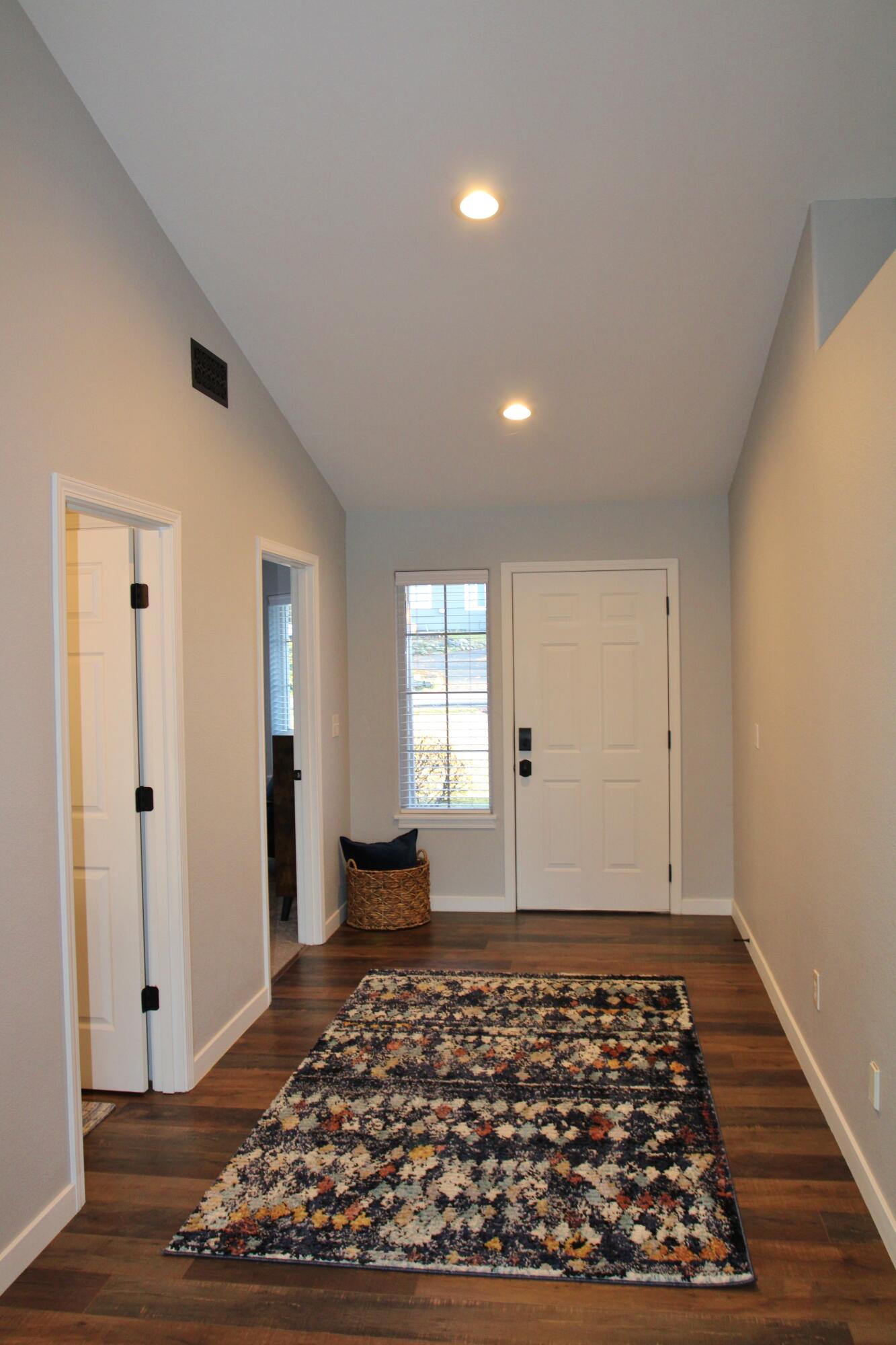 Harbor Isles - Residential