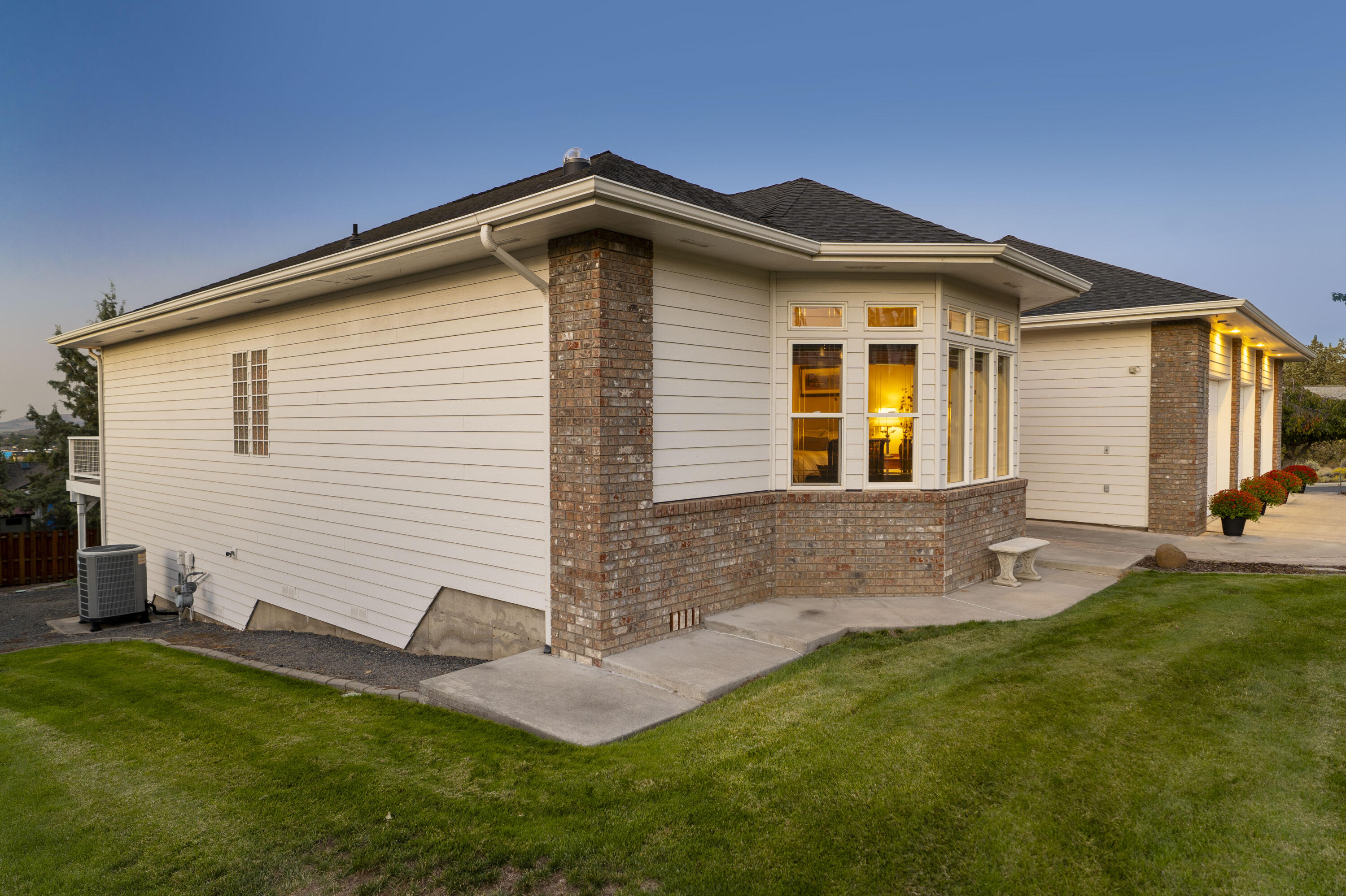 The Summit - Residential