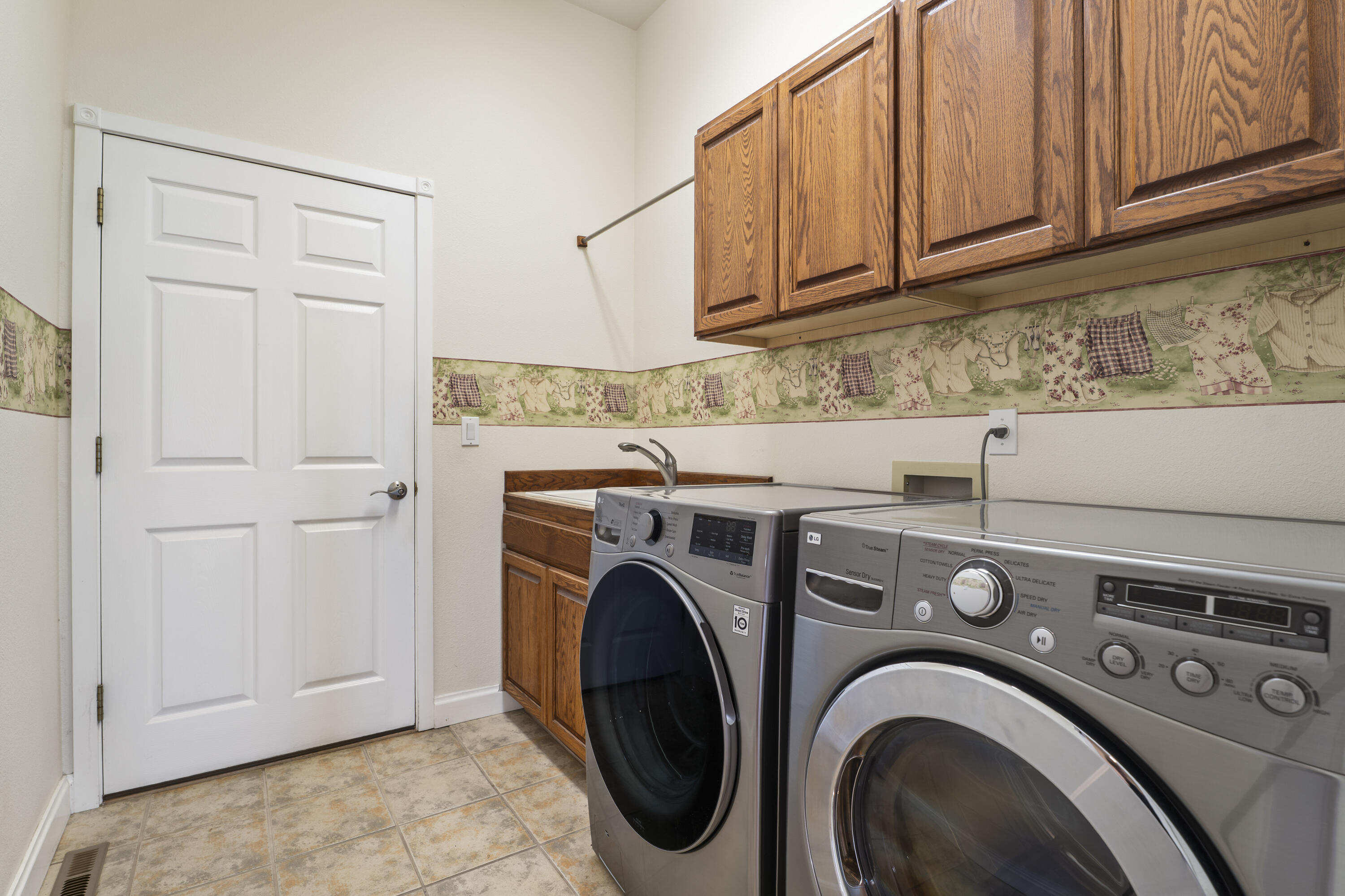 The Summit - Residential