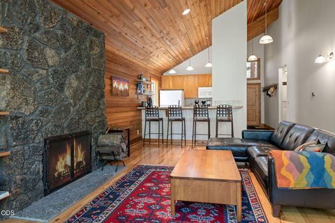 Tiny photo for 13569 Valerian #AH3, Black Butte Ranch, OR 97759 (MLS # 220224588)