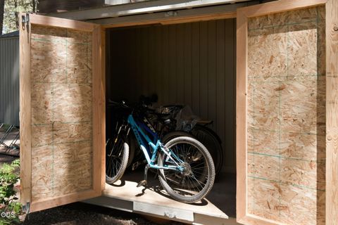 Tiny photo for 13569 Valerian #AH3, Black Butte Ranch, OR 97759 (MLS # 220224588)