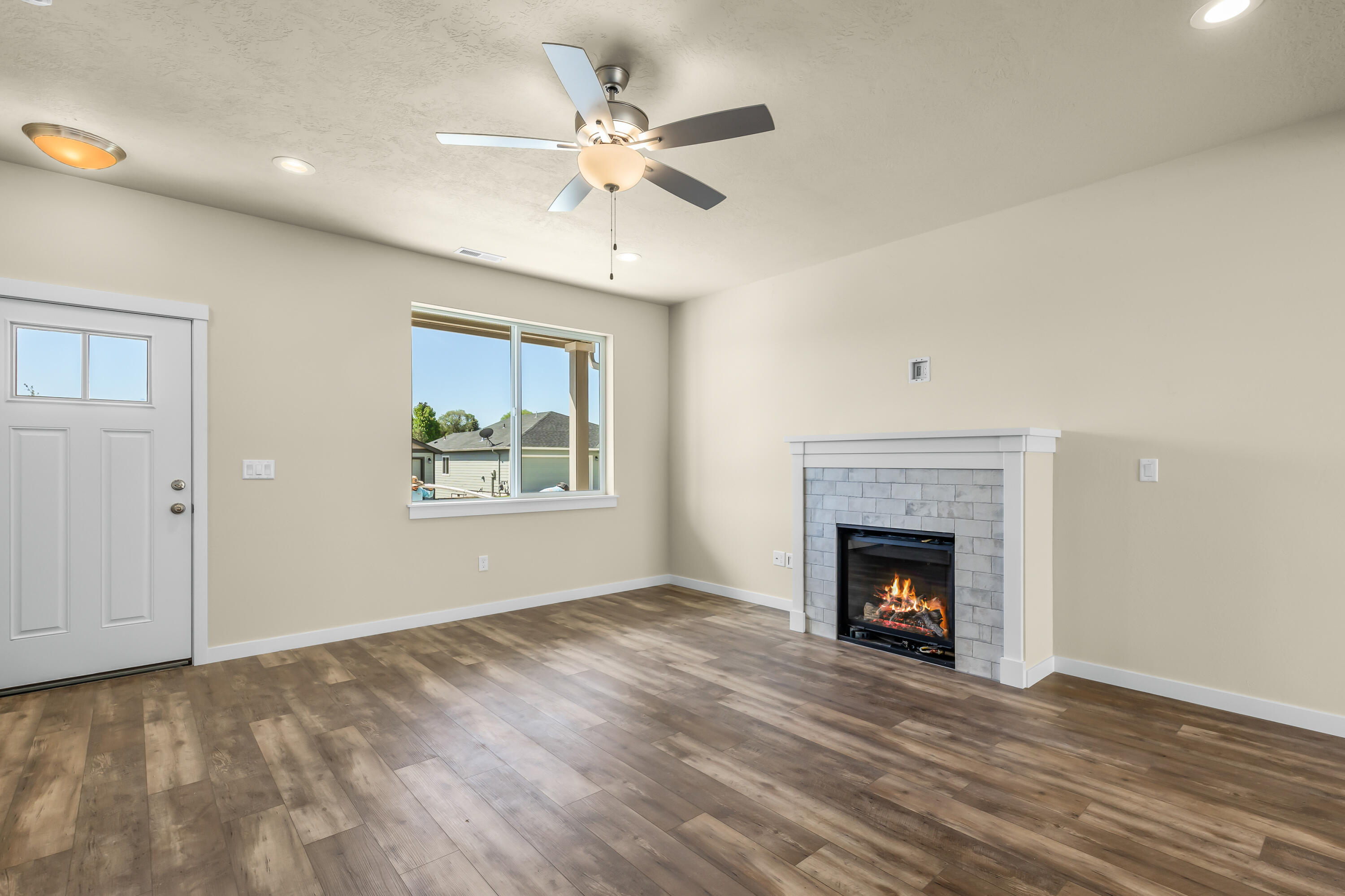 Stoneridge Terrace - Residential