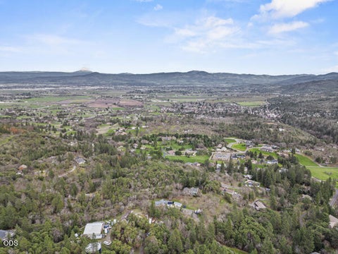 Tiny photo for 465 Strawberry Hill Lane, Jacksonville, OR 97530 (MLS # 220224388)