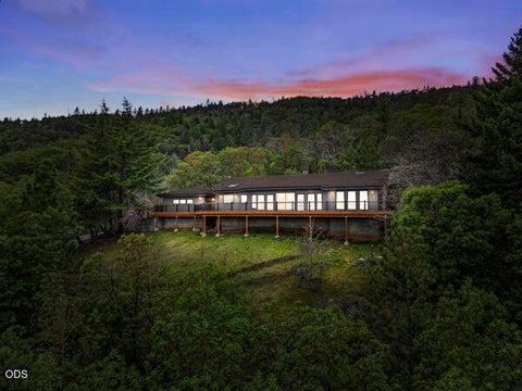 Tiny photo for 465 Strawberry Hill Lane, Jacksonville, OR 97530 (MLS # 220224388)