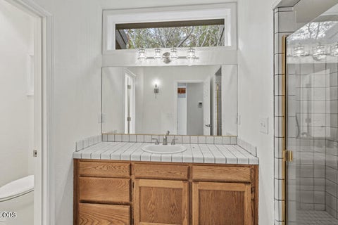 Tiny photo for 465 Strawberry Hill Lane, Jacksonville, OR 97530 (MLS # 220224388)