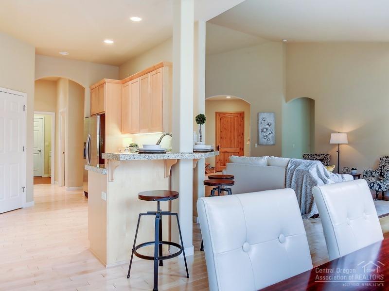 Broken Top - Residential