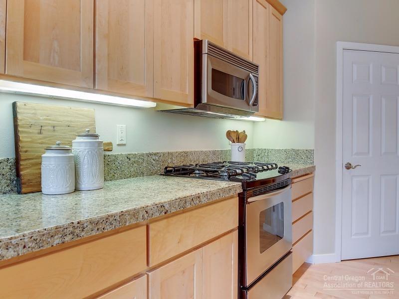 Broken Top - Residential