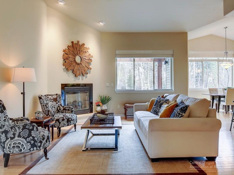 Broken Top - Residential