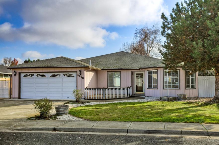 Wonderful single level home in a fantastic Central Point location! This great home offers so many hard to find features; ample square footage, a comfortable floor plan and huge RV parking, just to name a few. You'll enjoy the space of separate living and family rooms, an open concept kitchen and a large master suite! The kitchen features granite tile counters, bar seating, a breakfast nook plus a pantry! The master suite offers everything you could ask for: sitting room/ office, two walk-in closets, double sinks, soaking tub and a step in shower, plus French doors to the backyard! The extras continue outside with a spacious covered patio, 42' gated RV parking (60' including the area beyond the heat pump) and 10' x 13' garden shed. All of this and conveniently located just blocks from Forest Glen Community Park. Hurry to tour this one before it disappears!