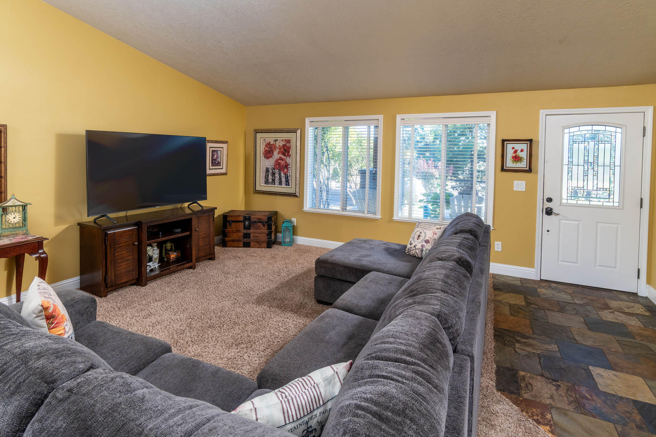 Bend Cascade View - Residential