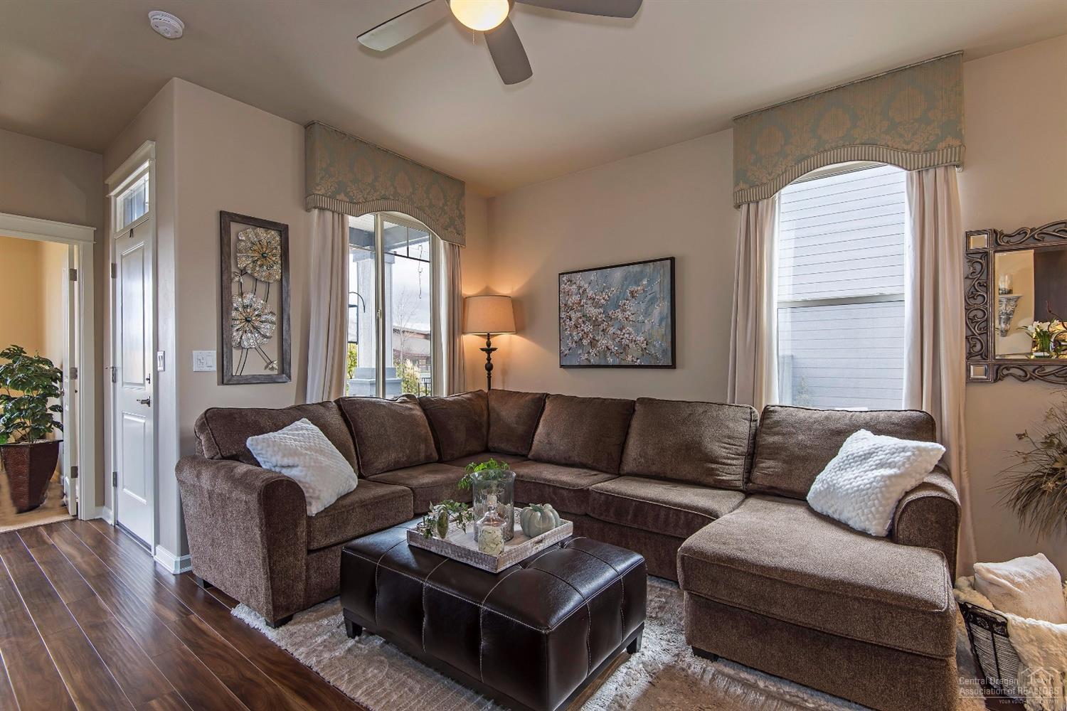 Lava Ridges - Residential