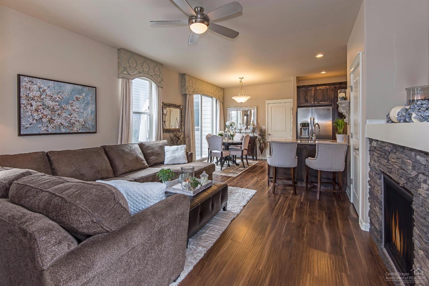 Lava Ridges - Residential