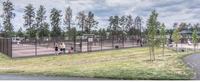 Lava Ridges - Residential