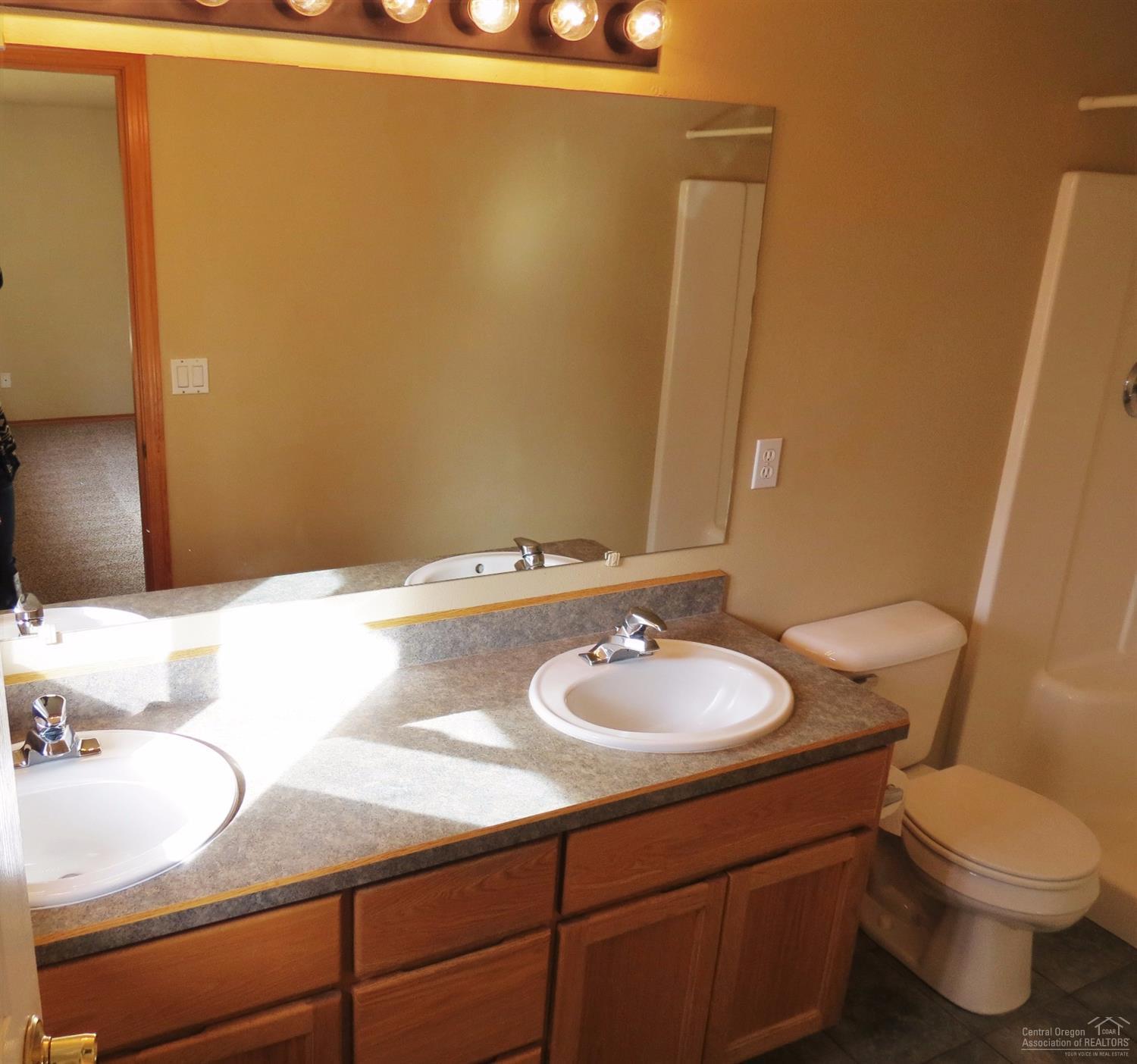 Tetherow Crossing - Residential