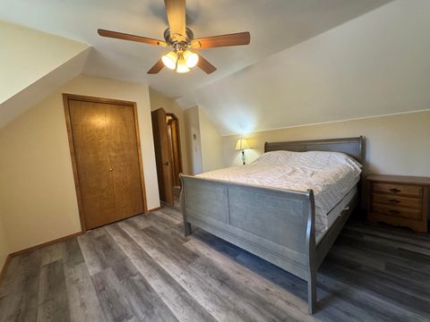 Tiny photo for 649 Front Street, Klamath Falls, OR 97601 (MLS # 220212939)