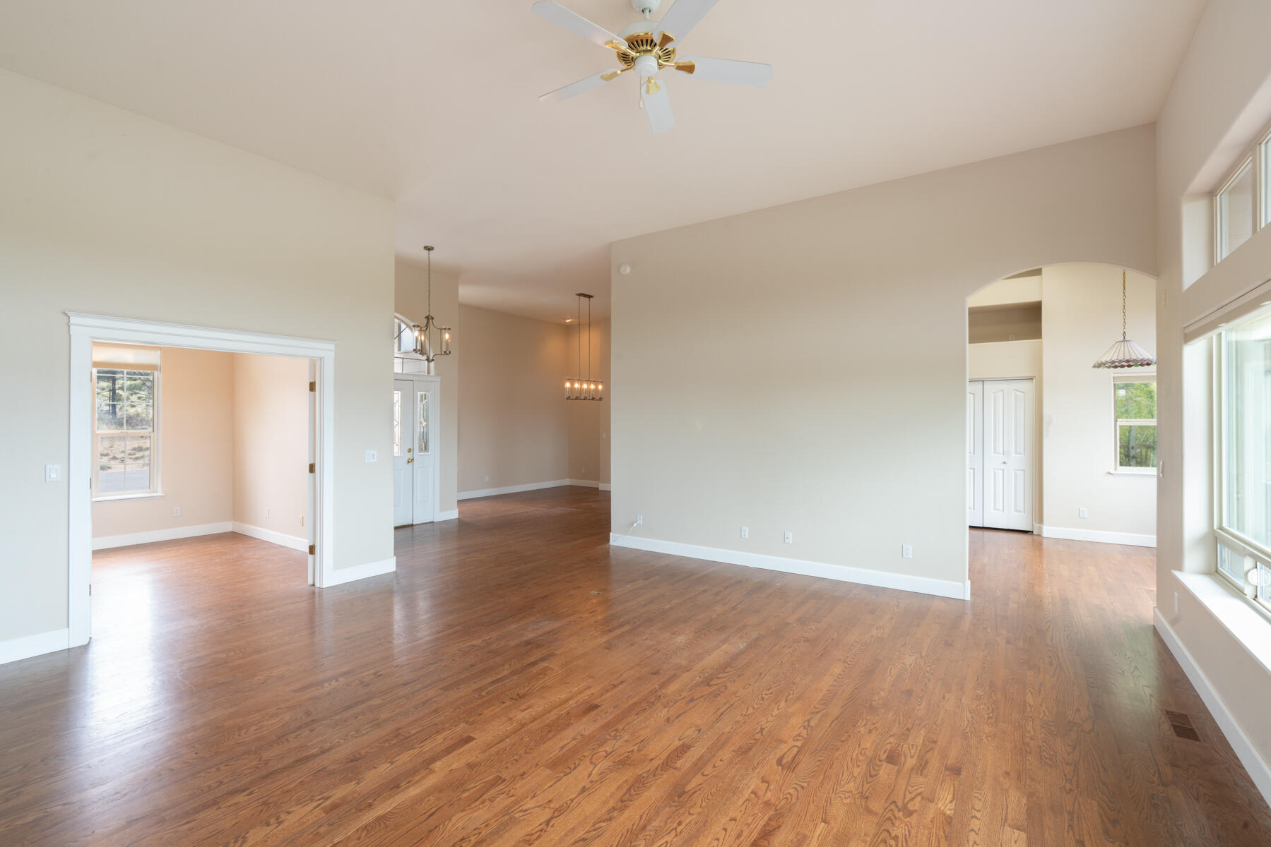 Sundance East - Residential