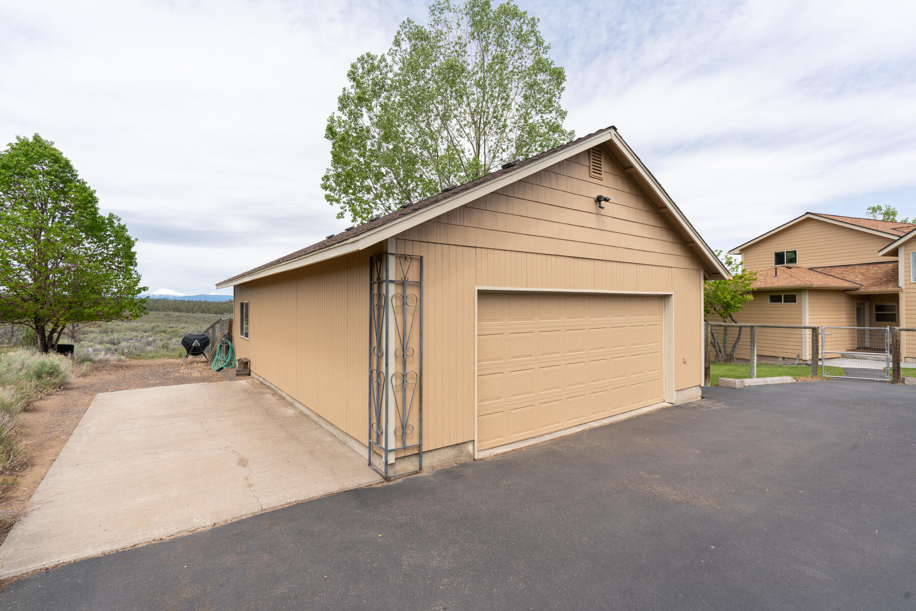 Sundance East - Residential