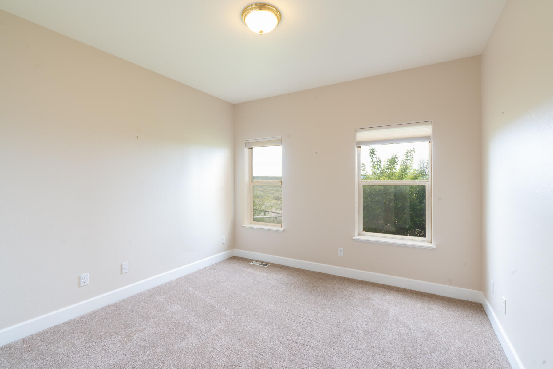 Sundance East - Residential