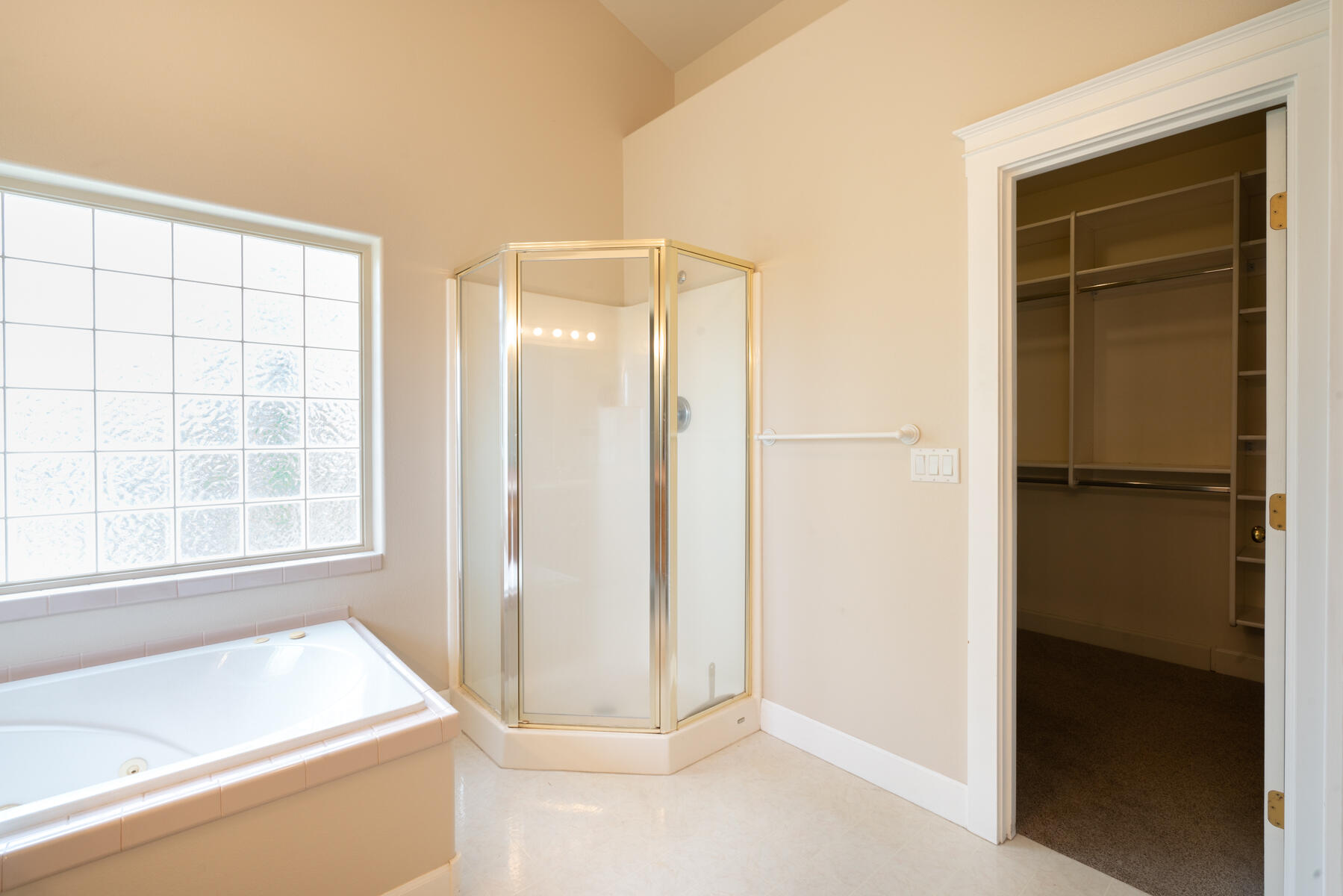 Sundance East - Residential